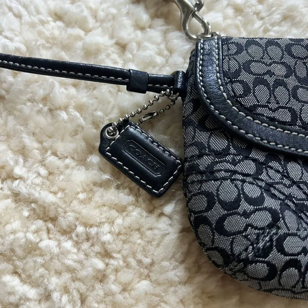 Y2K Coach Soho Mini Signature Wristlet in Black and Gray